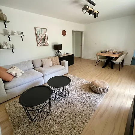 Apartment Cosy Le Bretonneux